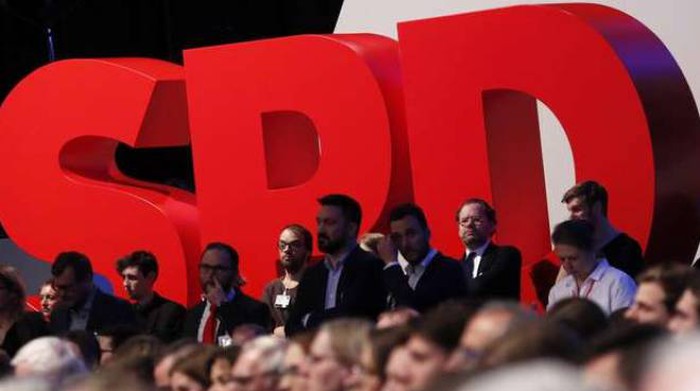 Berlin, fête du Spd : drogue du viol à neuf femmes. Le Chancelier Scholz était également présent