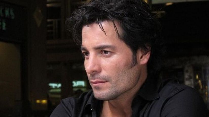 Chayanne a présenté en avant-première sa ballade « Te amo y punto », le premier titre de son prochain album.