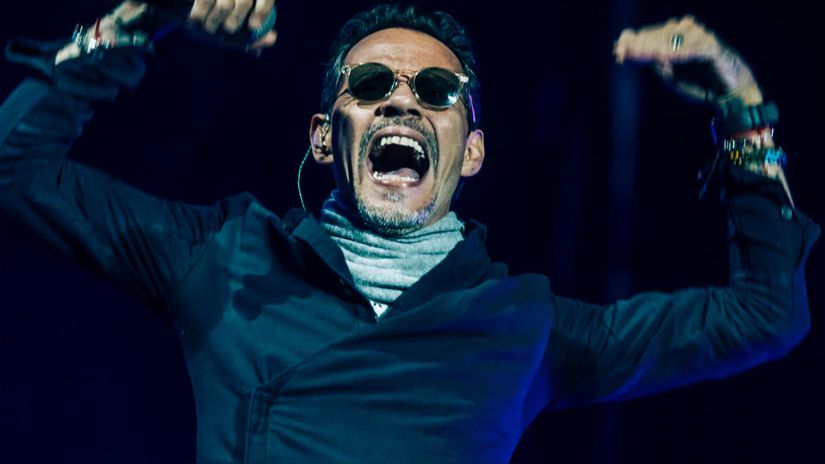 Marc Anthony suscite la controverse sur les réseaux sociaux après avoir donné un concert à Madrid