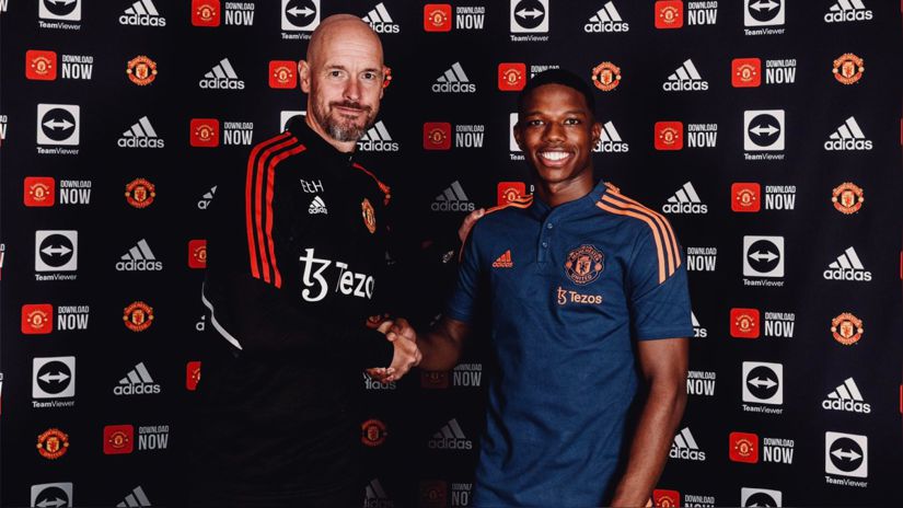 Red Devils : Manchester United annonce que le jeune défenseur Tyrell Malacia est sa nouvelle recrue.