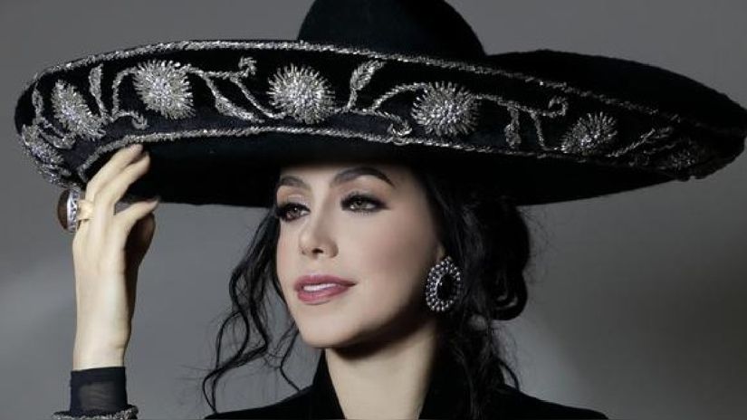 Yrma Lydya, une jeune chanteuse régionale mexicaine, a été assassinée par son mari de 79 ans.