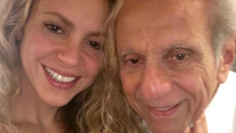 Le père de Shakira a de nouveau été admis à l’hôpital et est hospitalisé à Barcelone.